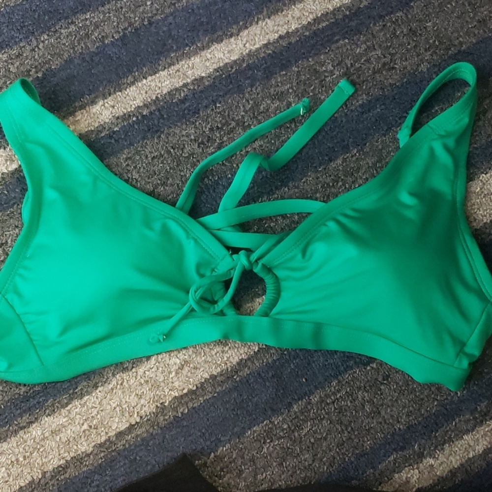 Women's bathing suit top